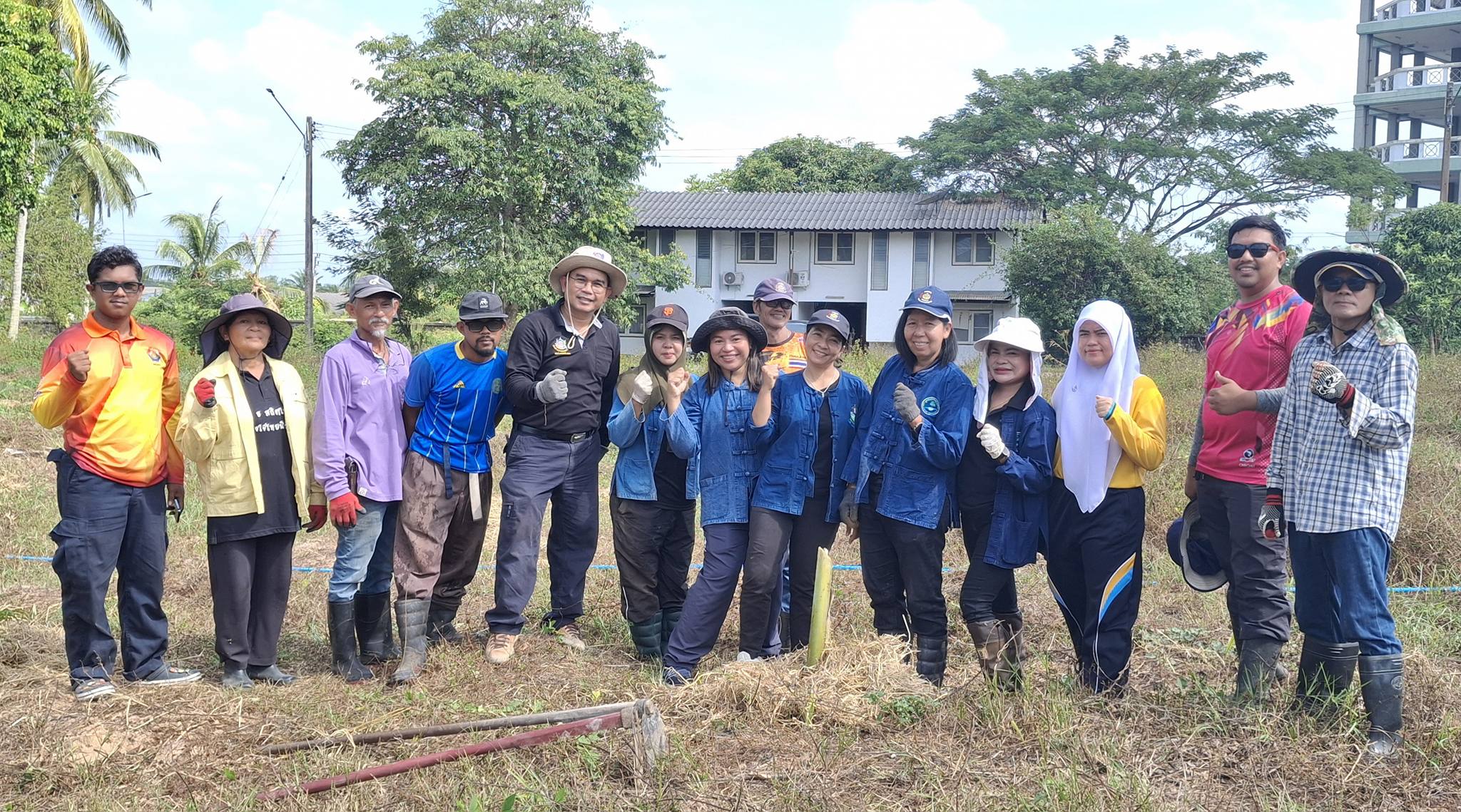 [690225] ศพช.ยะลา ดำเนินกิจกรรมโครงการสนองพระราชดำริโครงการอนุรักษ์พันธุกรรมพืช อันเนื่องมาจากพระราชดำริ สมเด็จพระเทพรัตนราชสุดาฯ  สยามบรมราชกุมารี (อพ.สธ.)