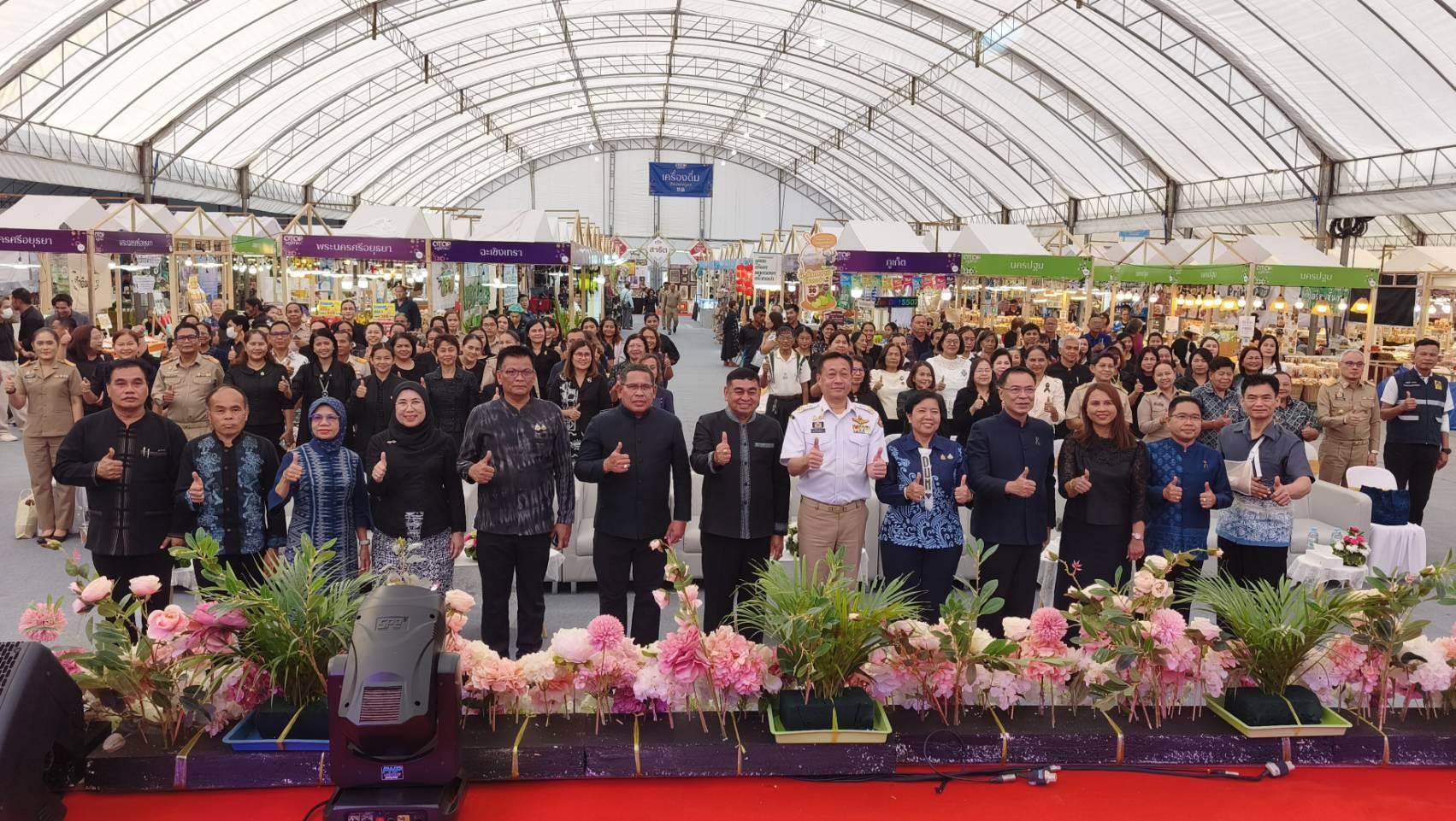 [690518] ผู้ตรวจราชการกรม ร่วมพิธีเปิดงาน OTOP ภูมิภาค “สีสันท้องถิ่นเรา เรื่องเล่าแห่งภูมิปัญญา” จุดดำเนินการจังหวัดพัทลุง