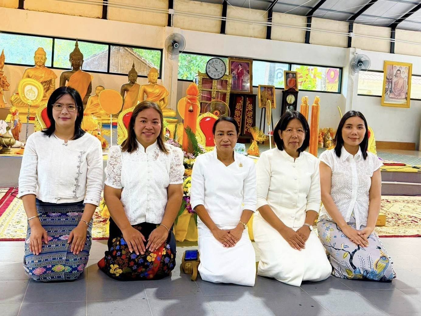 [690722] ศพช.ยะลา ร่วมสืบสานมรดกทางวัฒนธรรมและบำรุงพระพุทธศาสนา เนื่องในวันเข้าพรรษา ประจำปี 2569