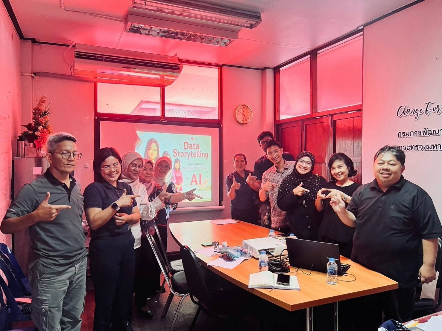 [690811] ศพช.ยะลา ถ่ายทอดทักษะ “Infographic Storytelling” ยกระดับการสื่อสารงานพัฒนาชุมชน